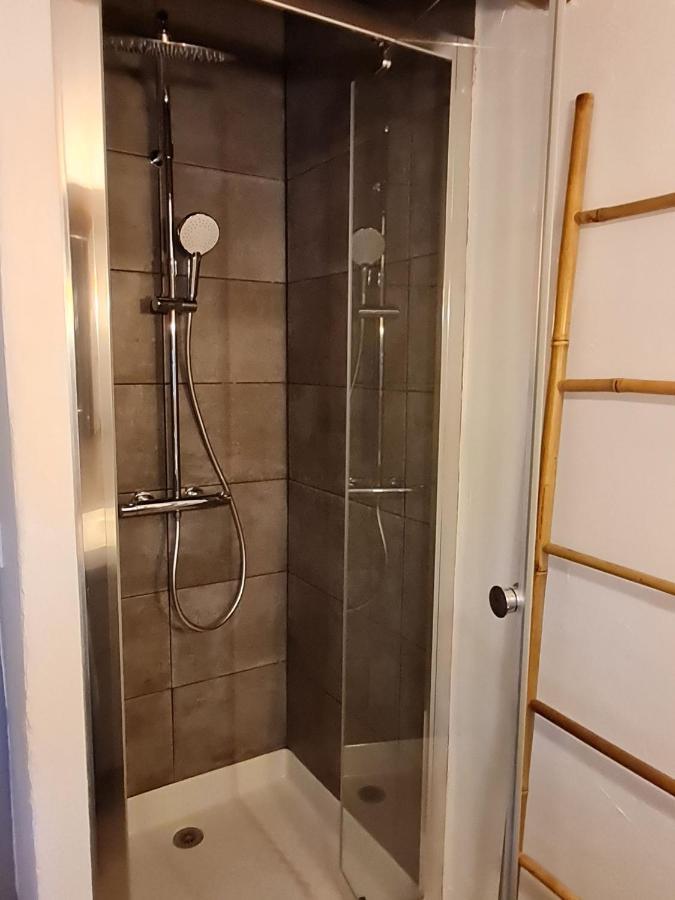 Lumineux Duplex Au Coeur De L'Isle Apartment Bagian luar foto