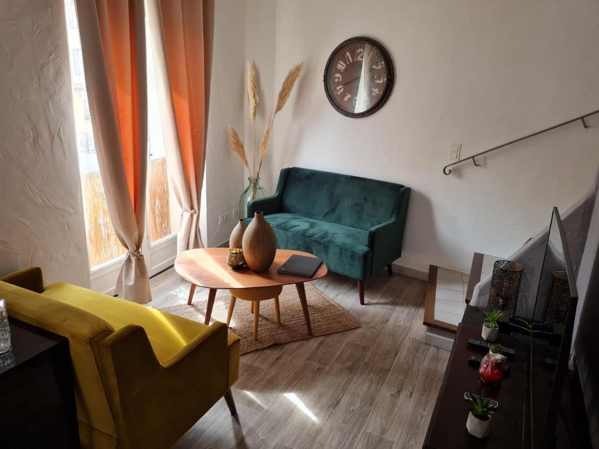 Lumineux Duplex Au Coeur De L'Isle Apartment Bagian luar foto