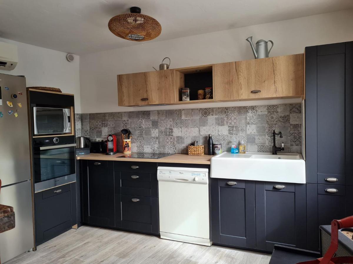 Lumineux Duplex Au Coeur De L'Isle Apartment Bagian luar foto
